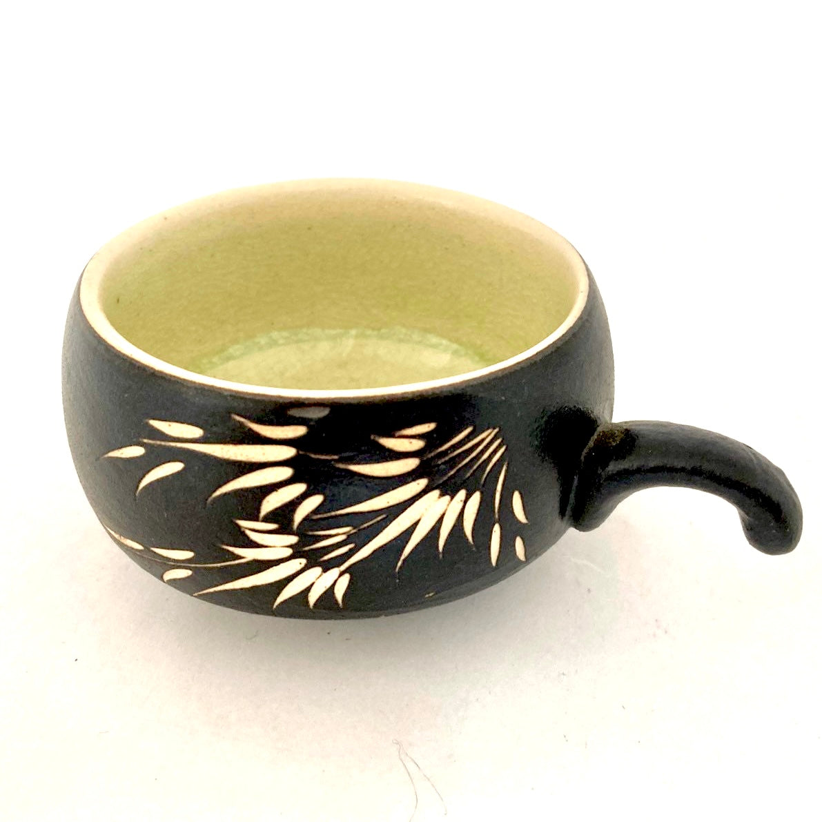 モダンミニカップ ライトグリーン ベトナム陶器 ラスト1点