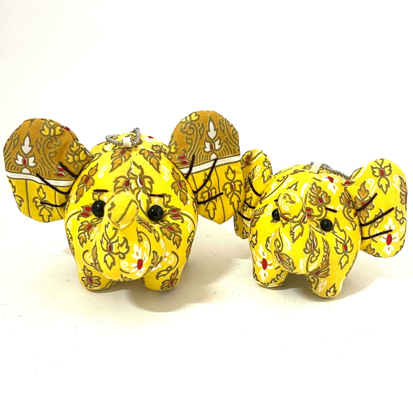 ゾウの親子マスコットキーホルダー 2体セット ハンドメイド イエロー