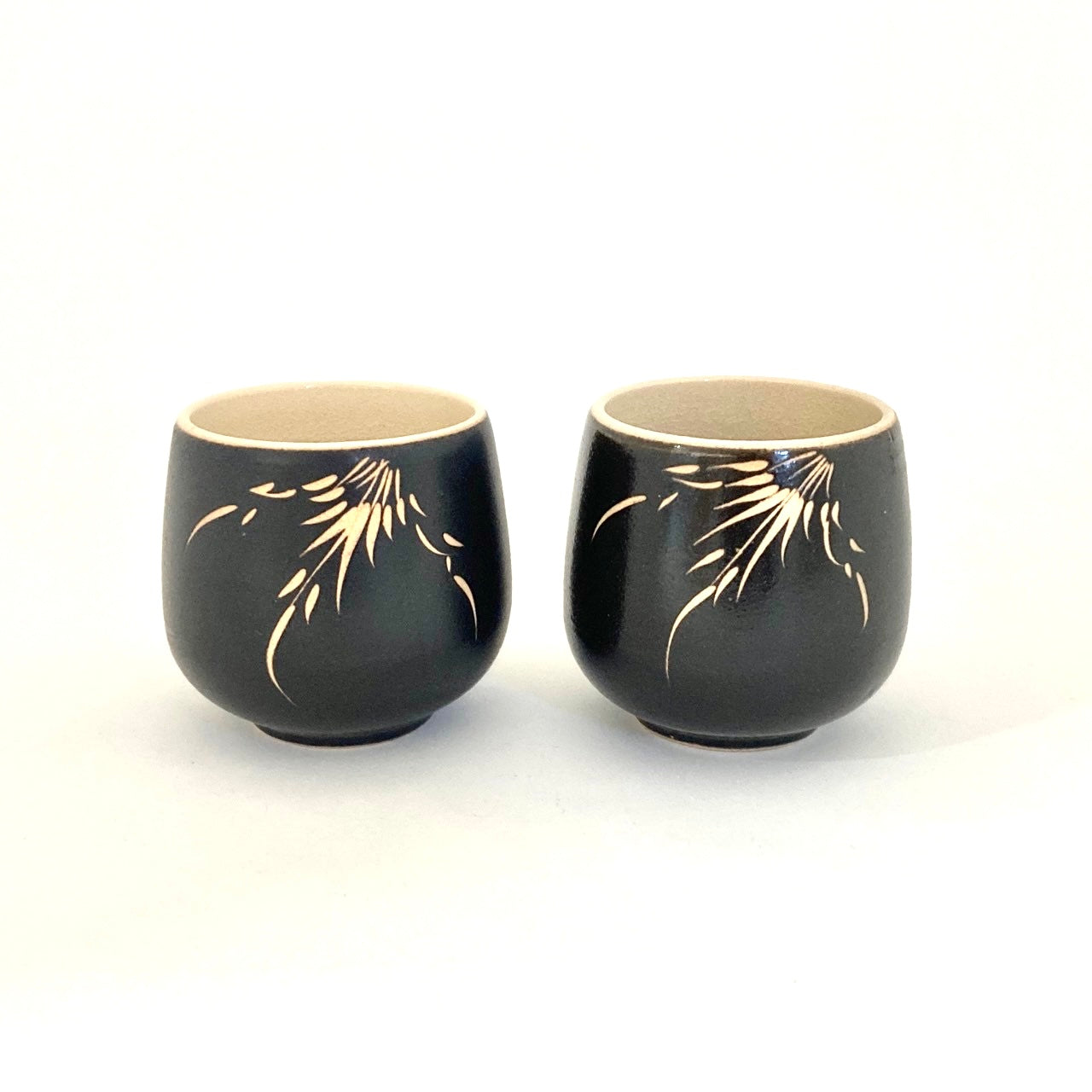 湯呑 2個セット ベトナム陶器 3カラー