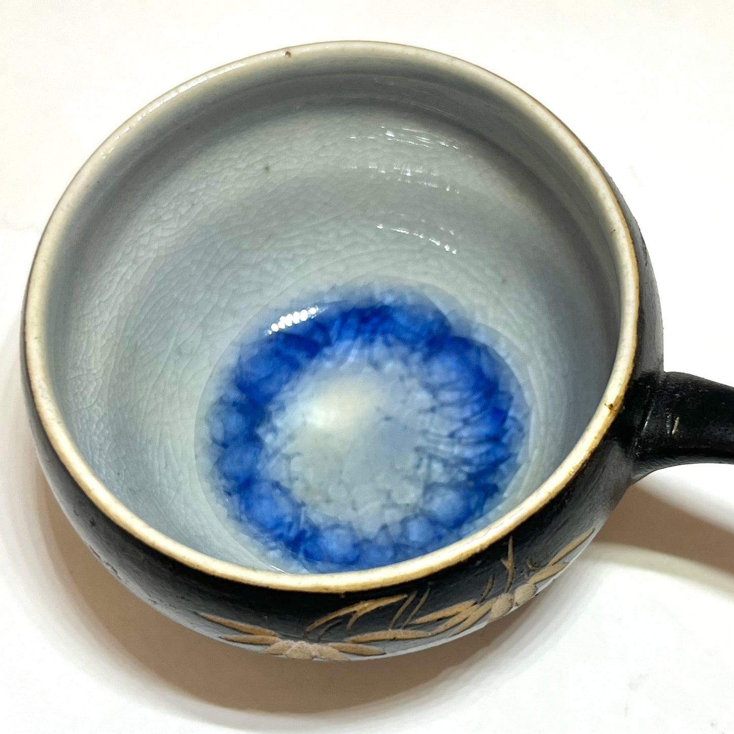 モダンミニカップ ブルー ベトナム陶器 ラスト1点