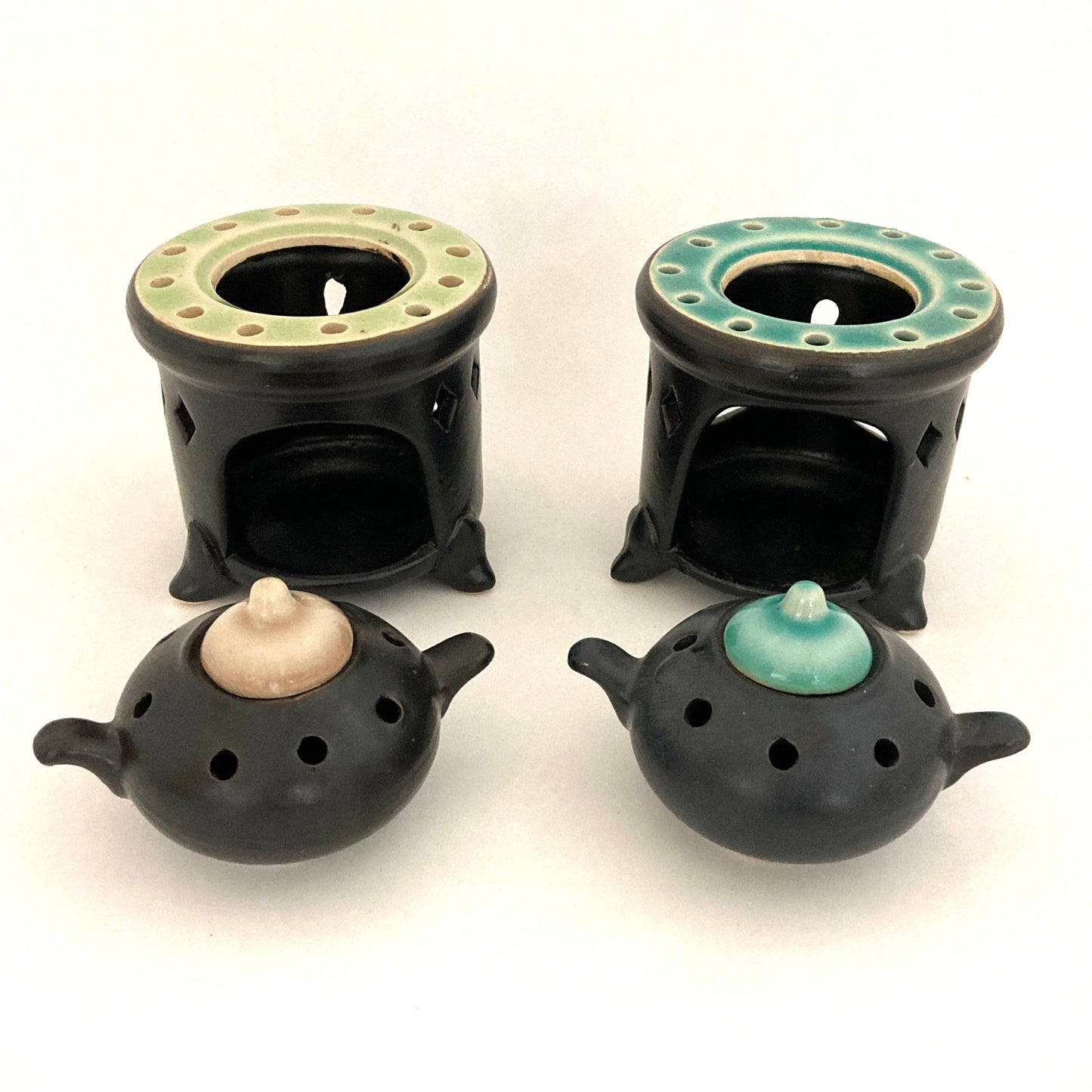 お香炉 ベトナム陶器 ブラック×翡翠色