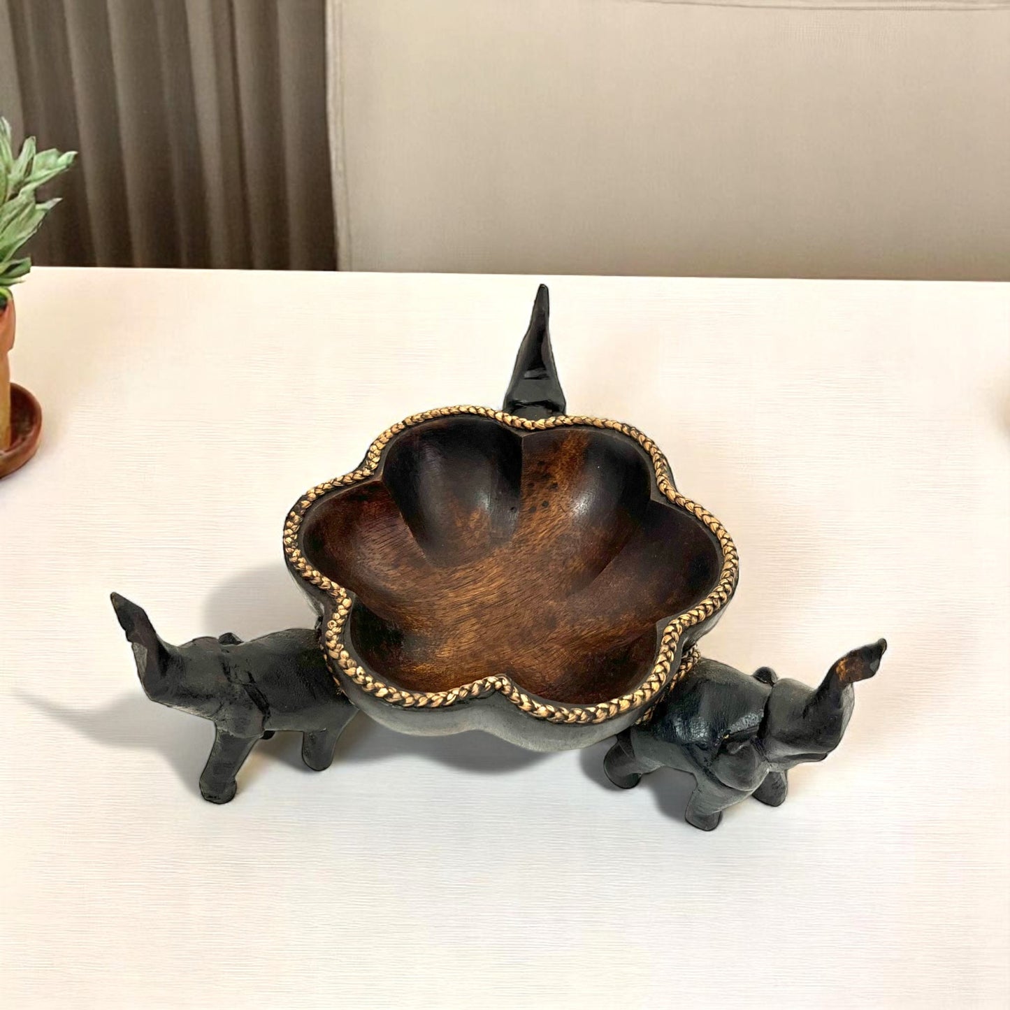 ゾウ木彫りオブジェクト(小) ハンドメイド フラワーウッド