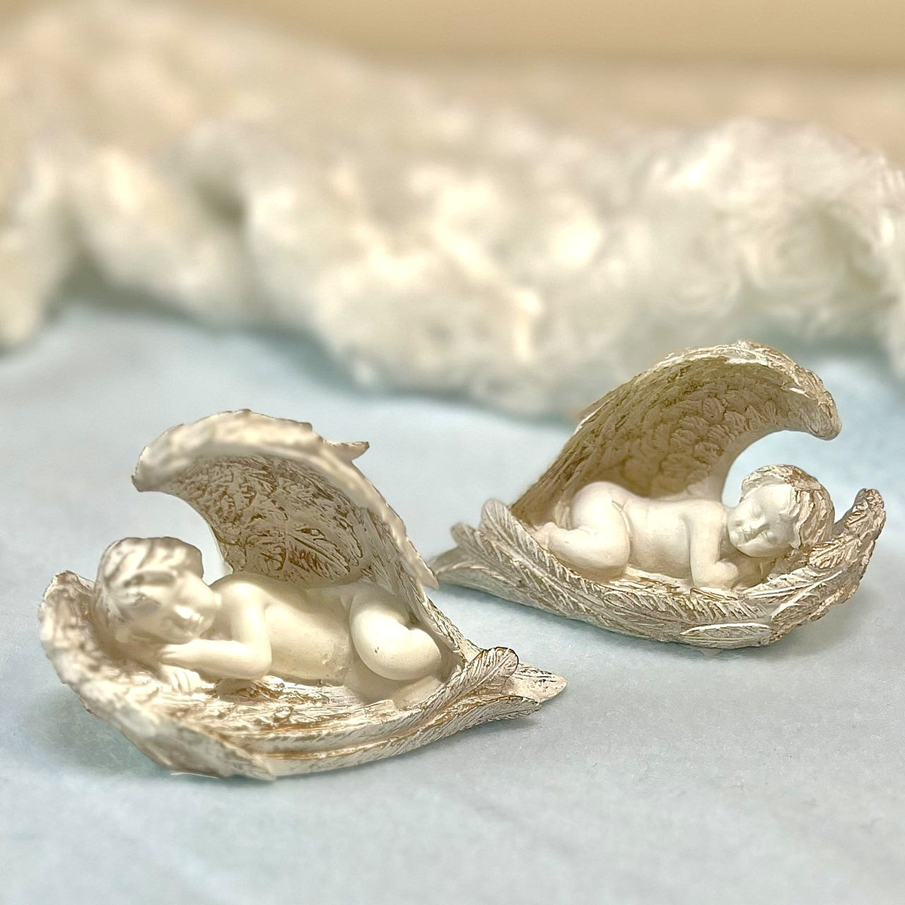 天使のオブジェクト 2体セット ミニチュア　眠り