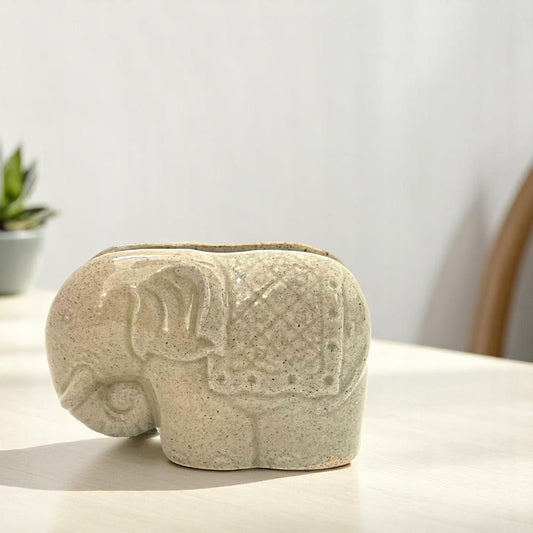ゾウさんのカード挿し　アジアン陶器